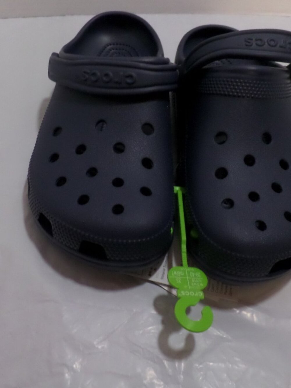 Crocs Classic Clogs Navy Blue – Unisex – Size M7/W9 NWT